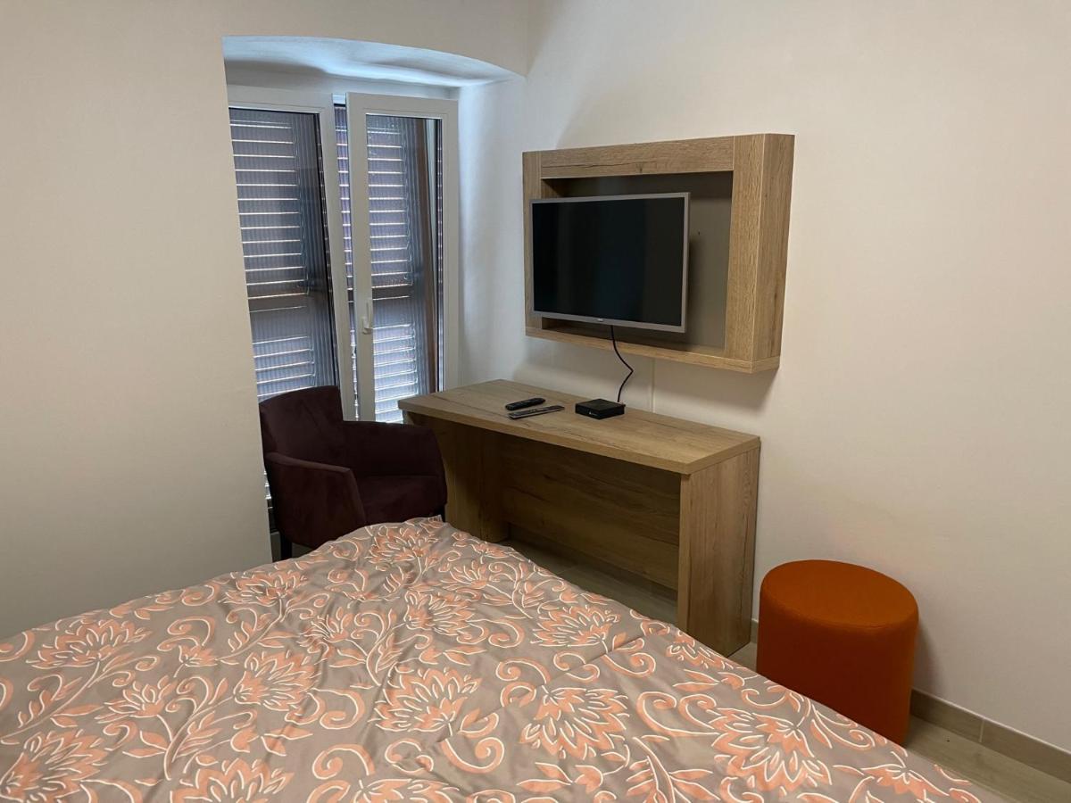 Pobegi Villa Sanela מראה חיצוני תמונה