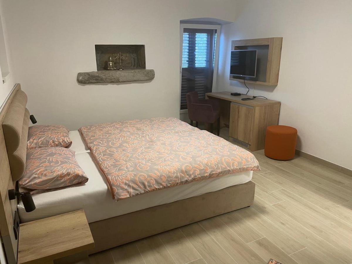 Pobegi Villa Sanela מראה חיצוני תמונה